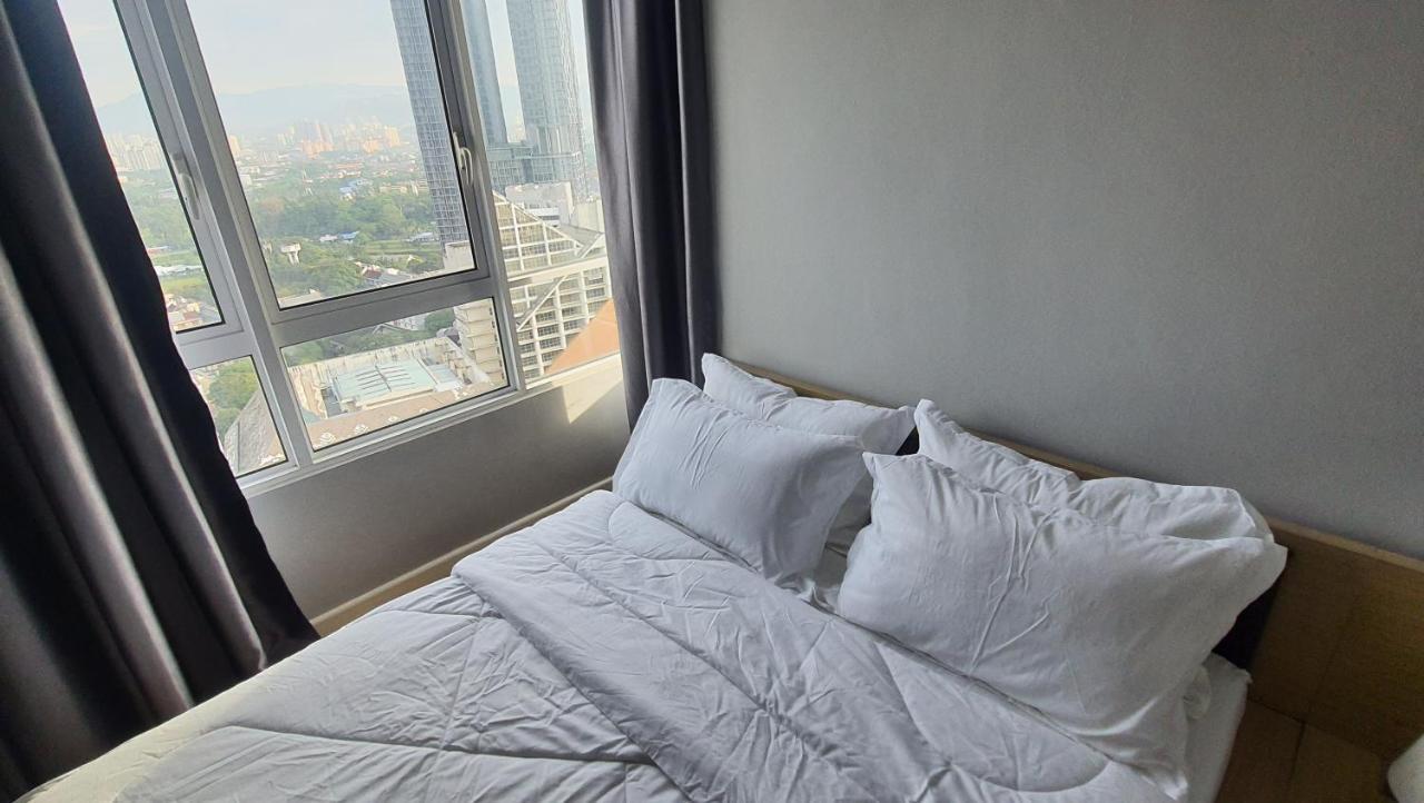 Homestay Jalan Tun Razak Walking Distance Ijn, Hkl, Mrt Station, Kpj, Perkeso, Bernama, Tabung Darah, Istana Budaya Куала-Лумпур Екстер'єр фото