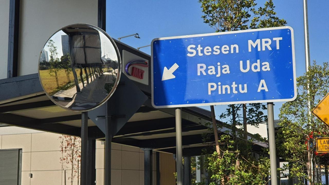 Homestay Jalan Tun Razak Walking Distance Ijn, Hkl, Mrt Station, Kpj, Perkeso, Bernama, Tabung Darah, Istana Budaya Куала-Лумпур Екстер'єр фото